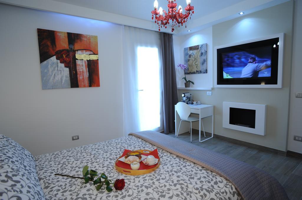 H5-5H Luxury Room Маранело Екстериор снимка