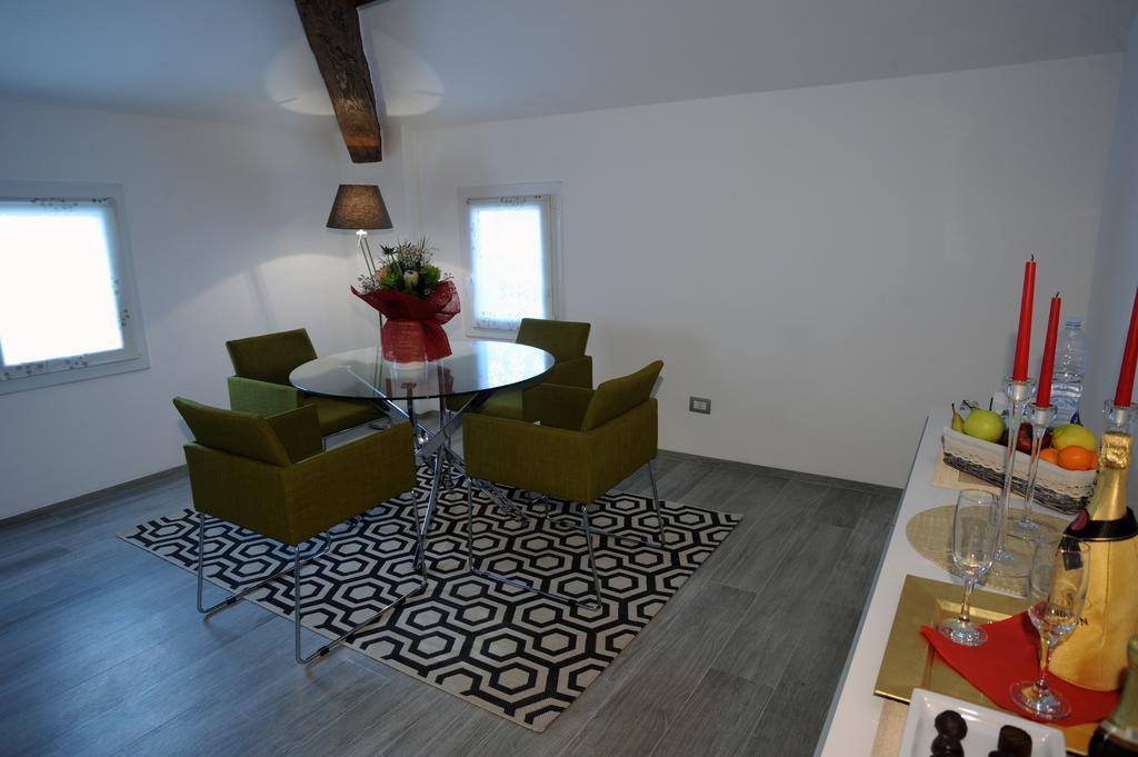 H5-5H Luxury Room Маранело Екстериор снимка