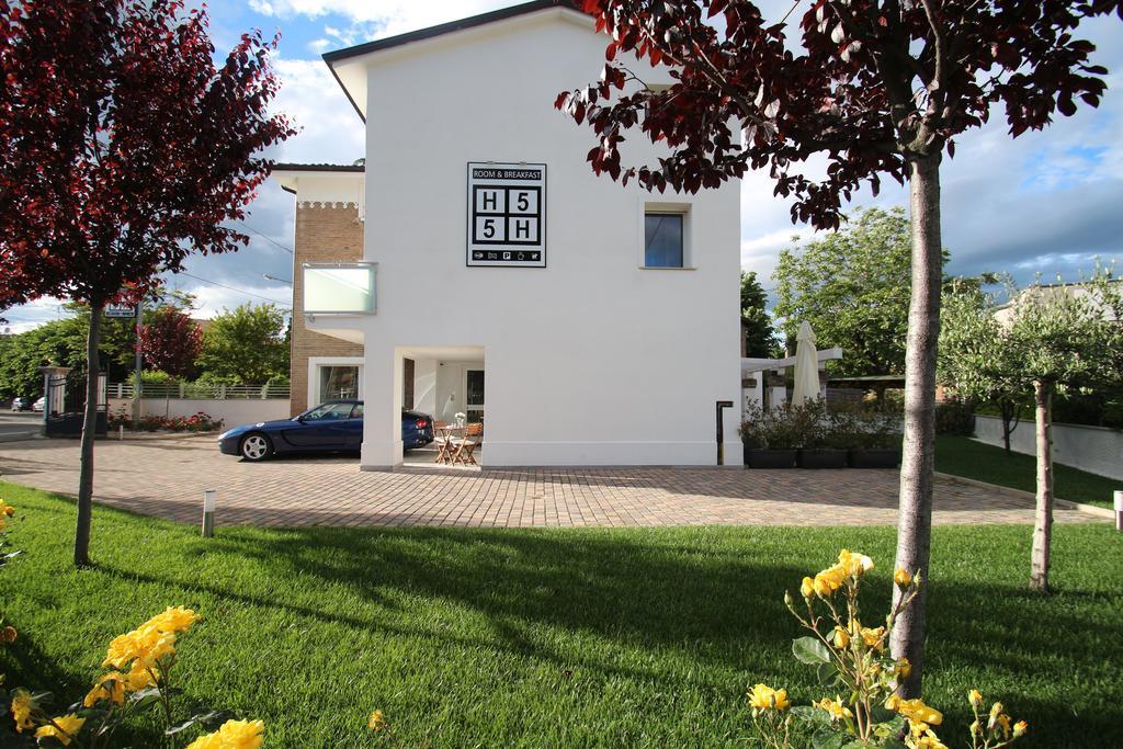 H5-5H Luxury Room Маранело Екстериор снимка