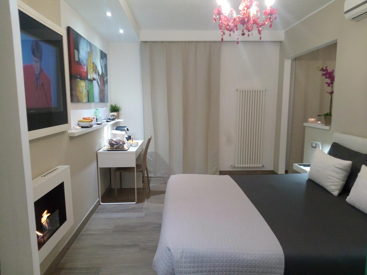 H5-5H Luxury Room Маранело Екстериор снимка